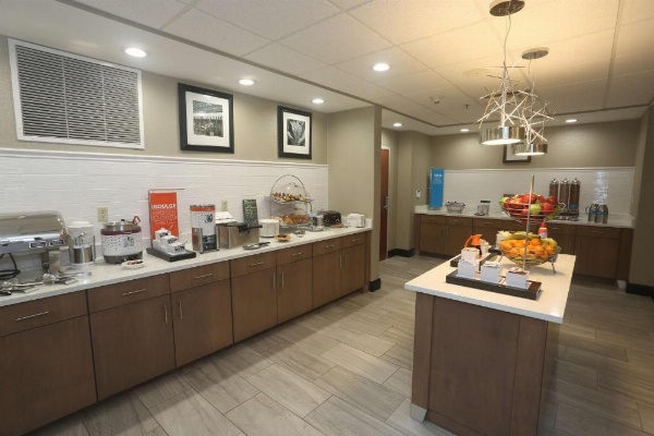 Hampton Inn By Hilton Owego NY image 11