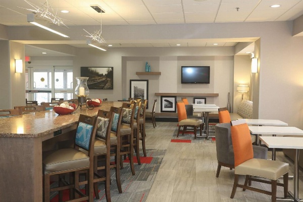 Hampton Inn By Hilton Owego NY image 5